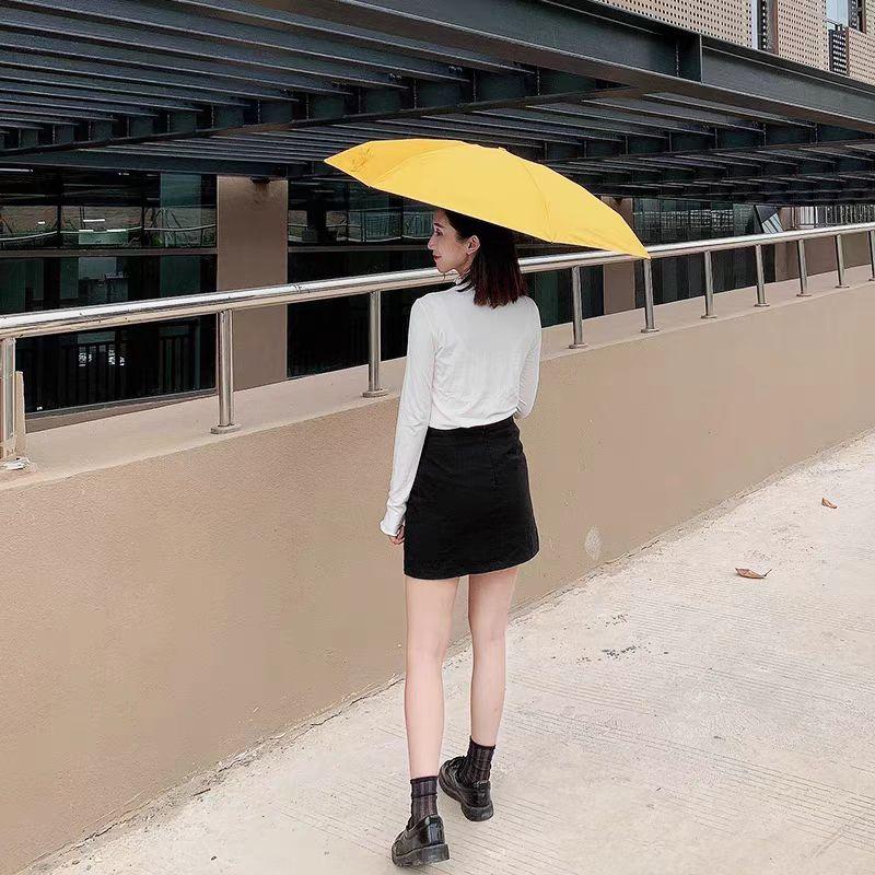 Square folding umbrella - fits palm size and offers all-day protection in any weather condition.